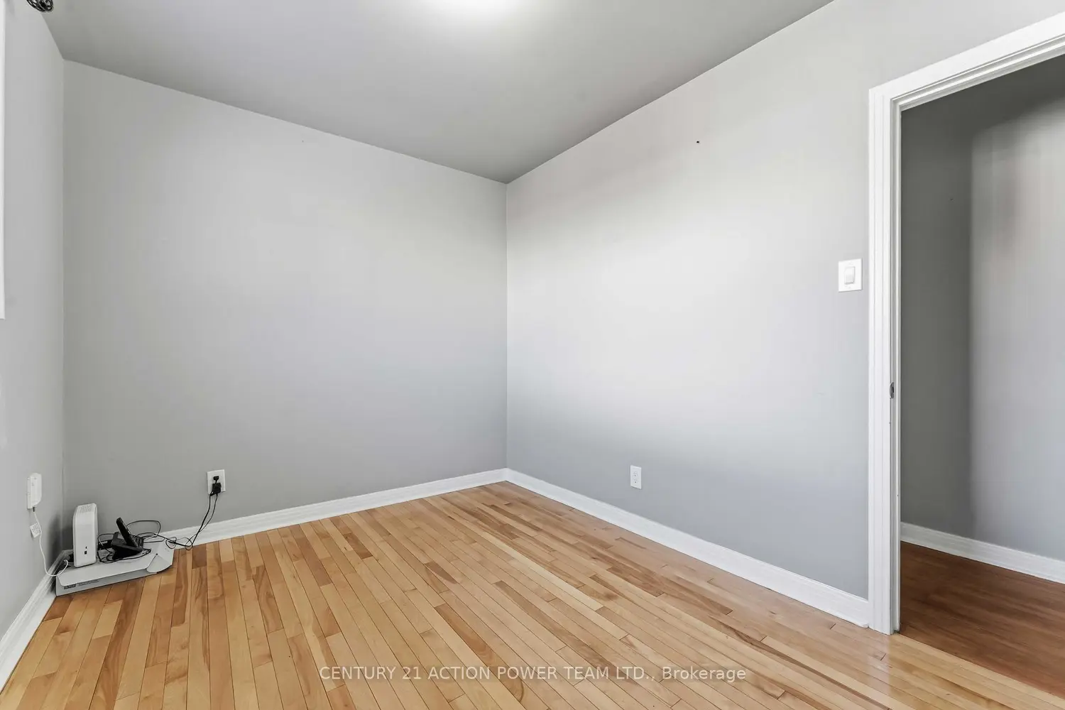 Additional image 11 of 1705 Old Montreal Road