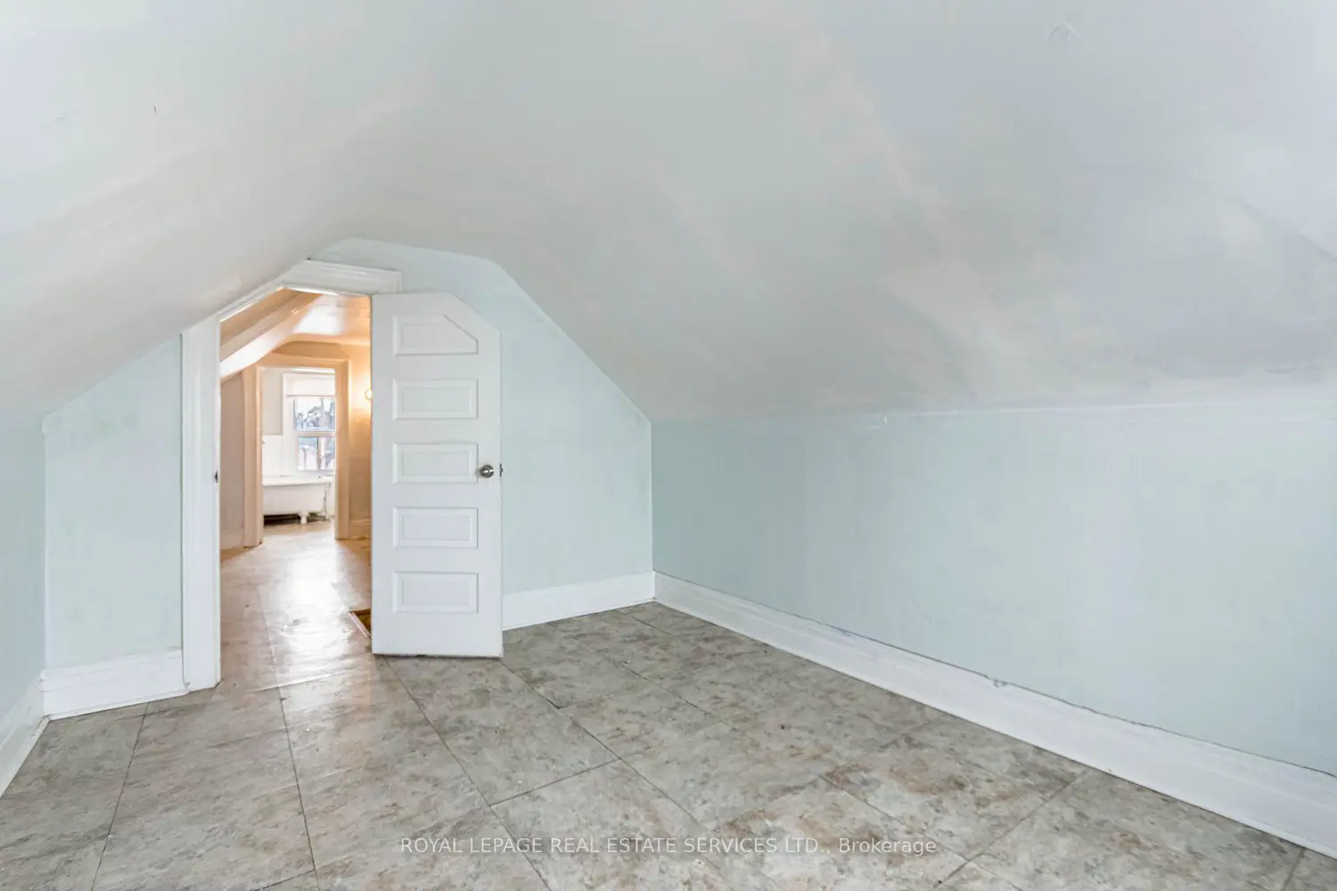 Additional image 17 of 1160 Dufferin Street