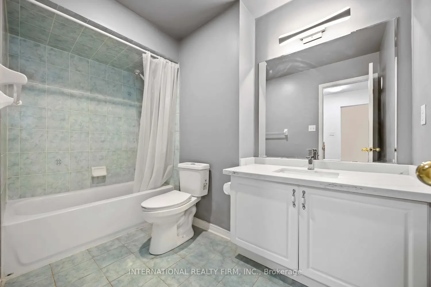 Additional image 17 of 340 Flagstone Way