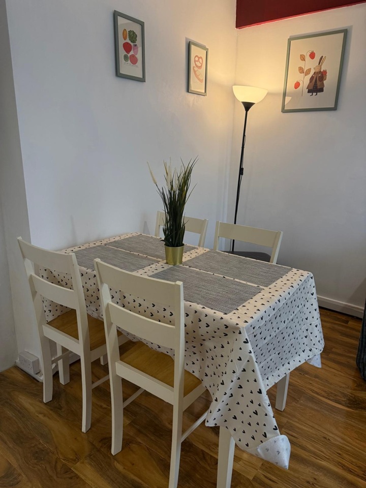 Additional image 3 of 2 Bed Flat, Southwark Park Road, SE16, N1 7GU