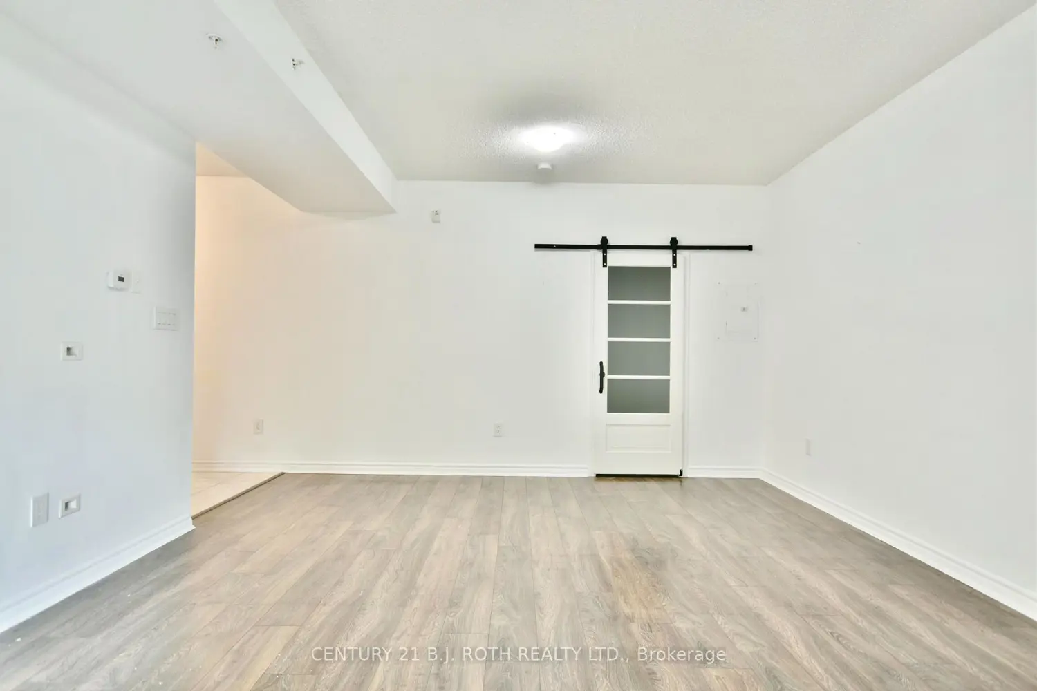 Additional image 10 of 43 Ferndale Drive 104