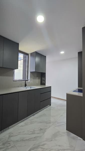 Additional image 8 of 173 Chin Swee Road