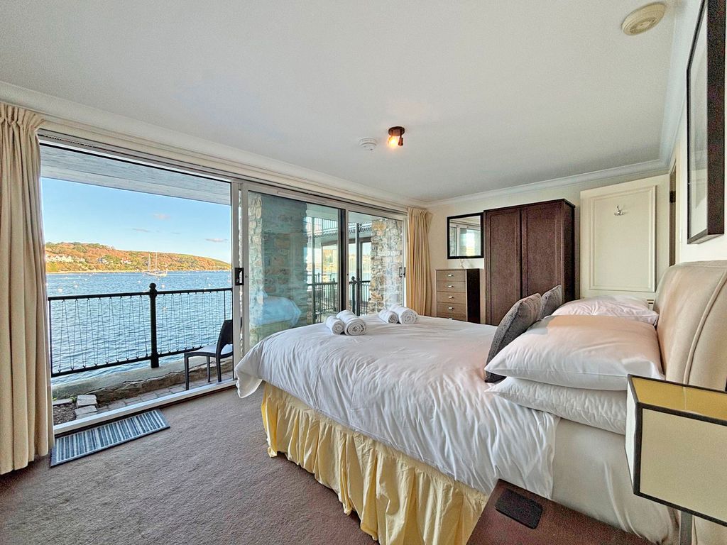 Additional image 9 of 2 bed flat for saleAdmirals Quay, The Packet Quays, Falmouth, Cornwall TR11