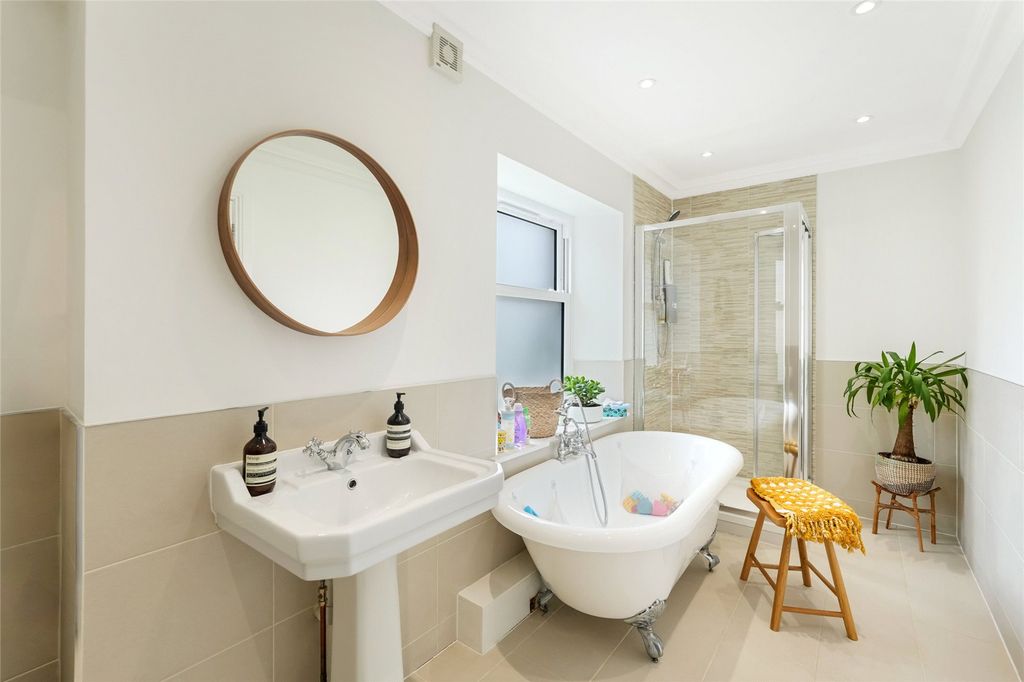 Additional image 15 of 2 bed flat for saleColquhoun Street, Helensburgh G84