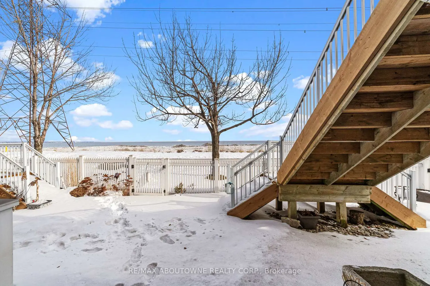 Additional image 18 of 337 Beach Boulevard #3