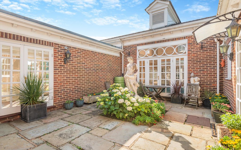 Additional image 21 of 7 bed detached house for saleMoney Row Green, Holyport, Berkshire SL6