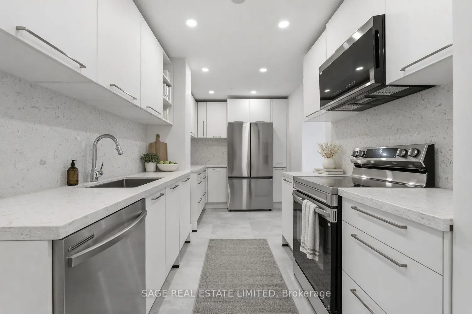 Additional image 20 of 3888 Duke Of York Boulevard 933, Mississauga