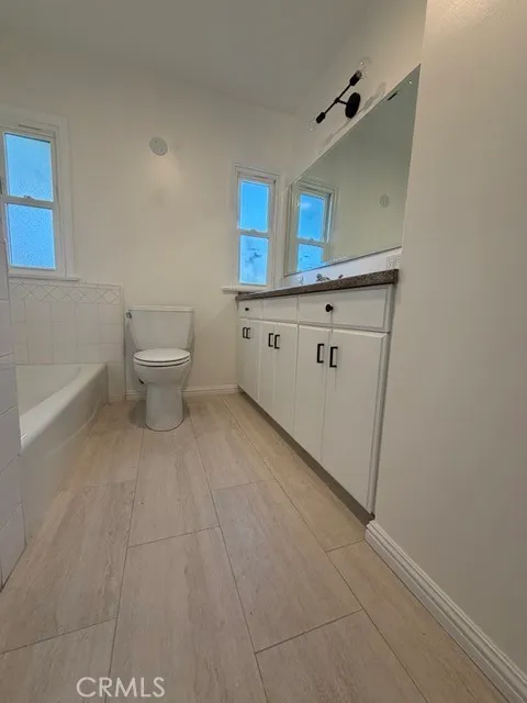 Additional image 28 of 15440 Dickens St, Sherman Oaks, CA 91403