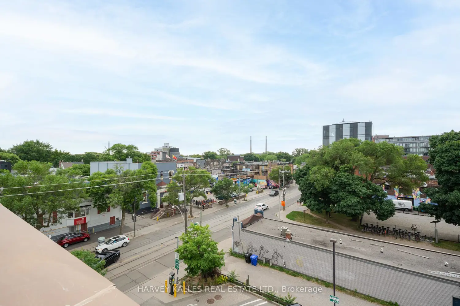 Additional image 10 of 140 Broadview Avenue 45