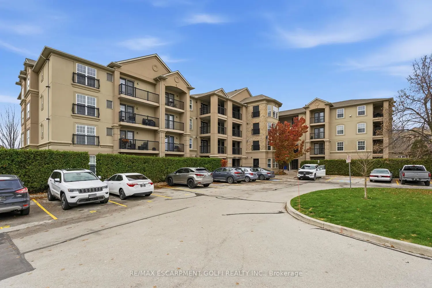 Additional image 19 of 2035 Appleby Line 411