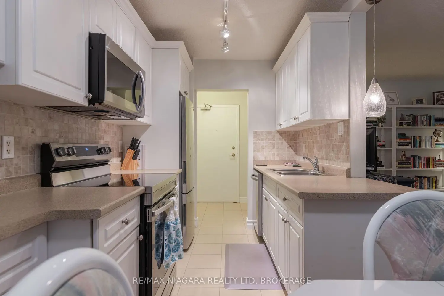 Additional image 6 of 6390 Huggins Street 209