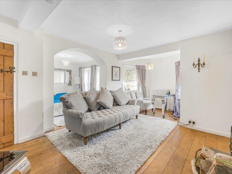 Additional image 43 of 6 bed semi-detached house for salePark Street, Bridgend CF31