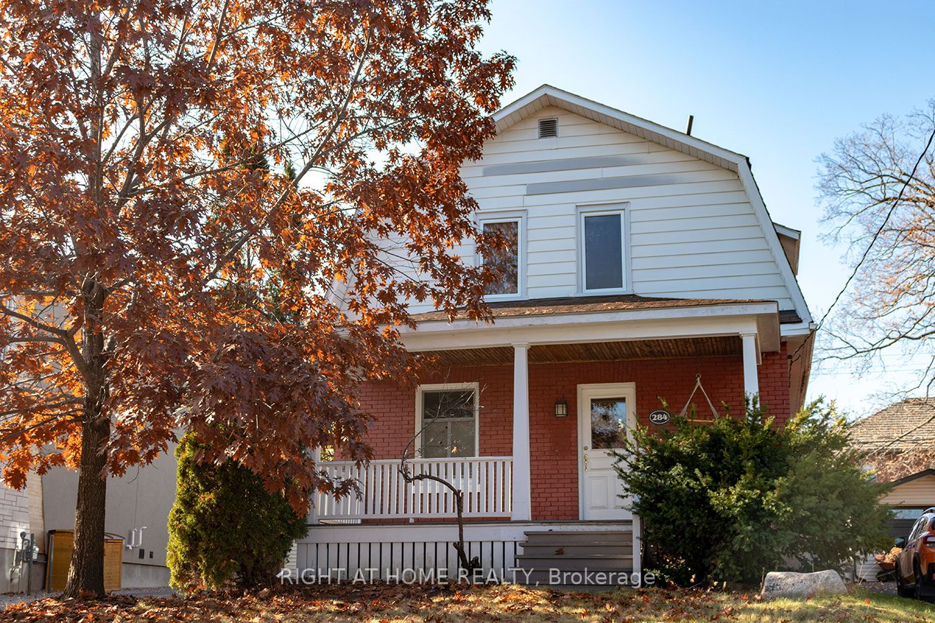 284 Churchill Avenue N, Ottawa, ON, K1Z 5B6