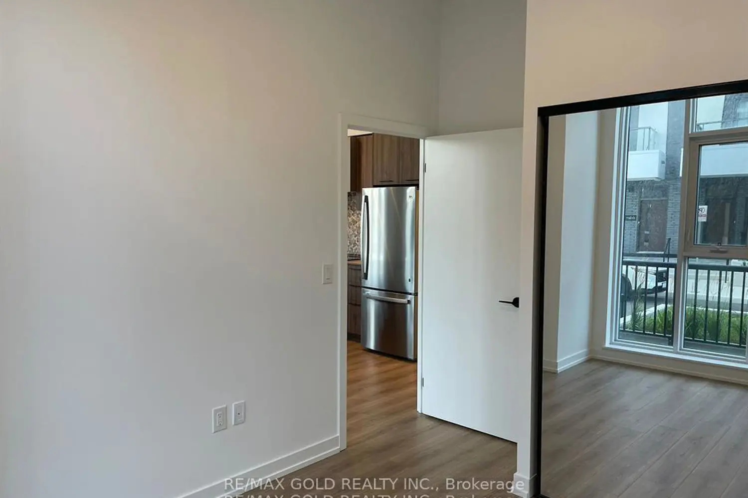 Additional image 10 of 10 Lagerfeld Drive 104