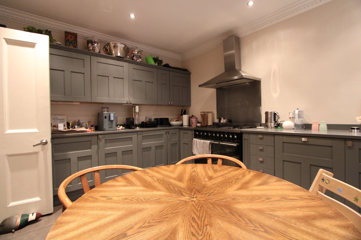 Additional image 7 of 3 Bed Flat, Cedar House, W8, N1 7GU