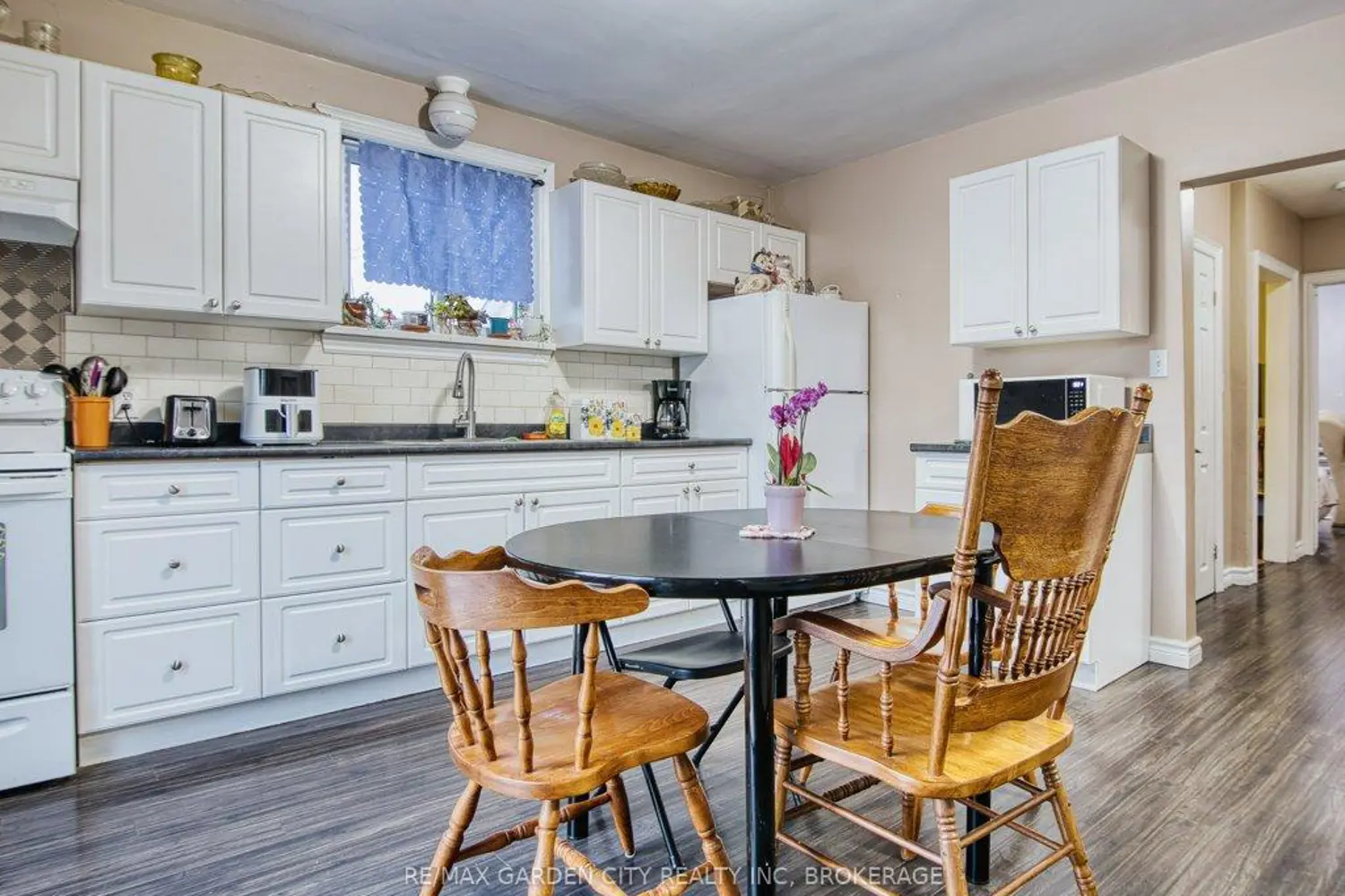 Additional image 11 of 28 Charles Avenue, St. Catharines