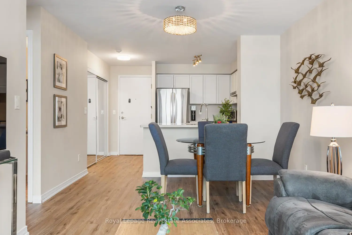 Additional image 10 of 2565 Erin Centre Boulevard Ph7