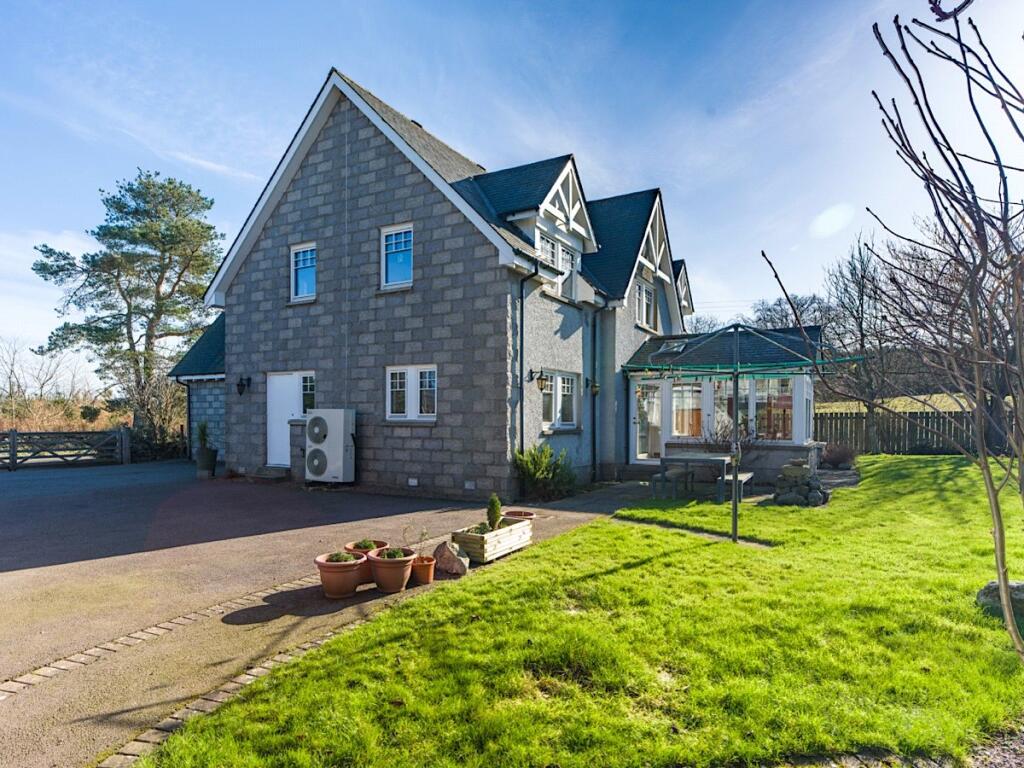 Additional image 17 of Grianan Auchlunies, Blairs, Aberdeen, Aberdeenshire, AB12