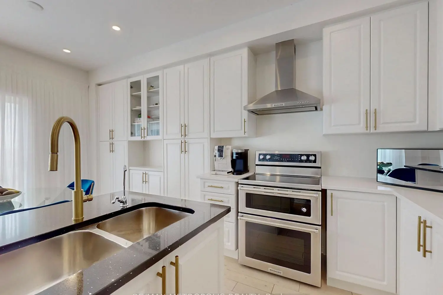 16 Hartney Drive photo 5