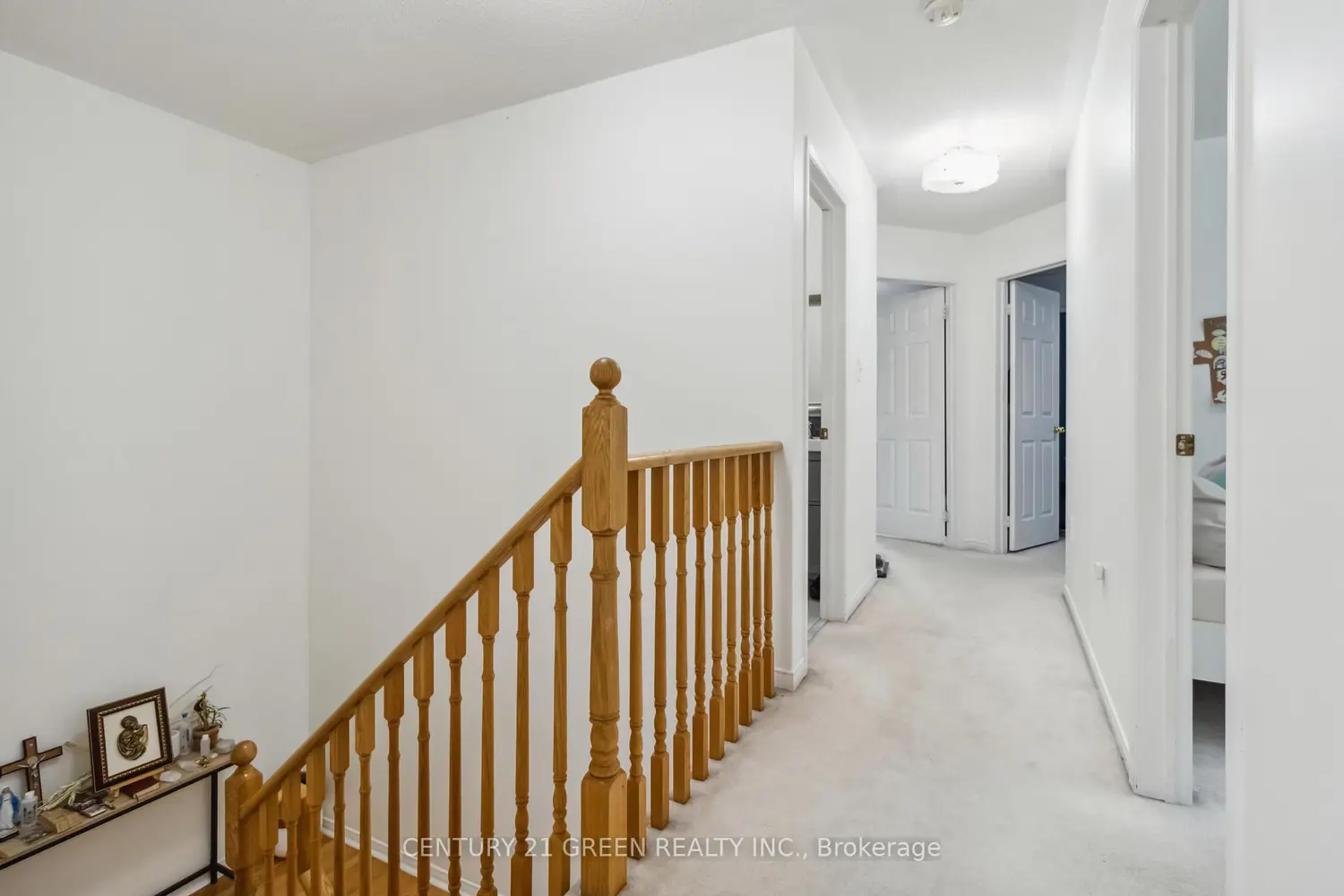 Additional image 11 of 98 Personna Circle