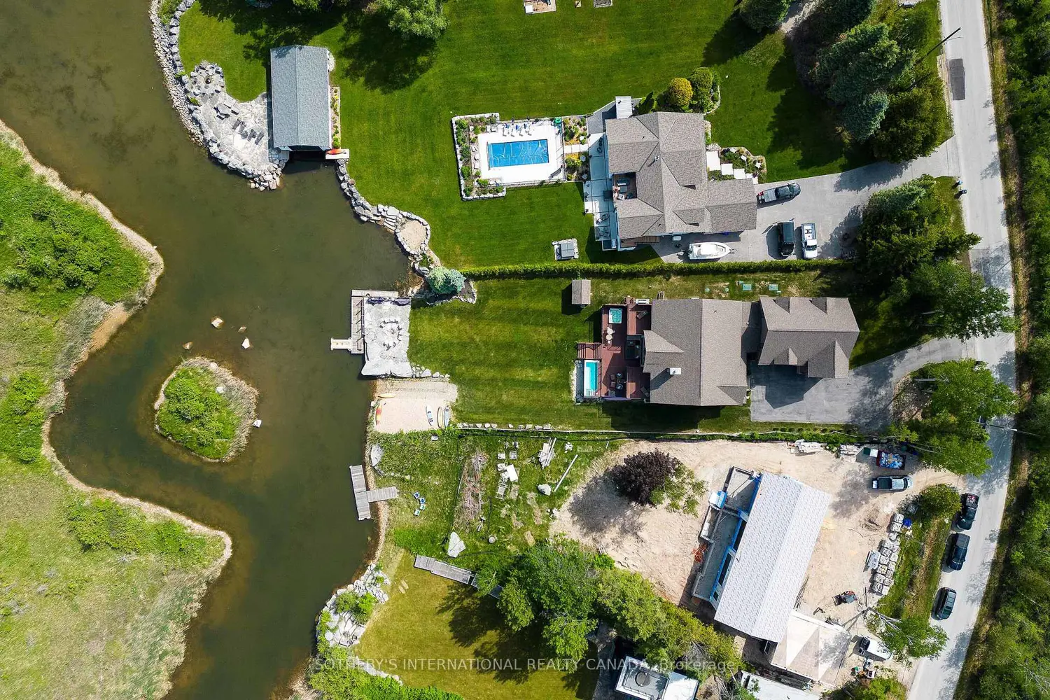 Additional image 17 of 156 Bartlett Boulevard