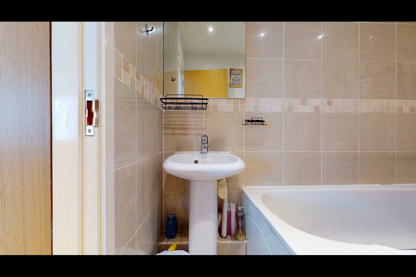 Additional image 13 of 2 Bed Flat, Southwark Park Road, SE16, N1 7GU