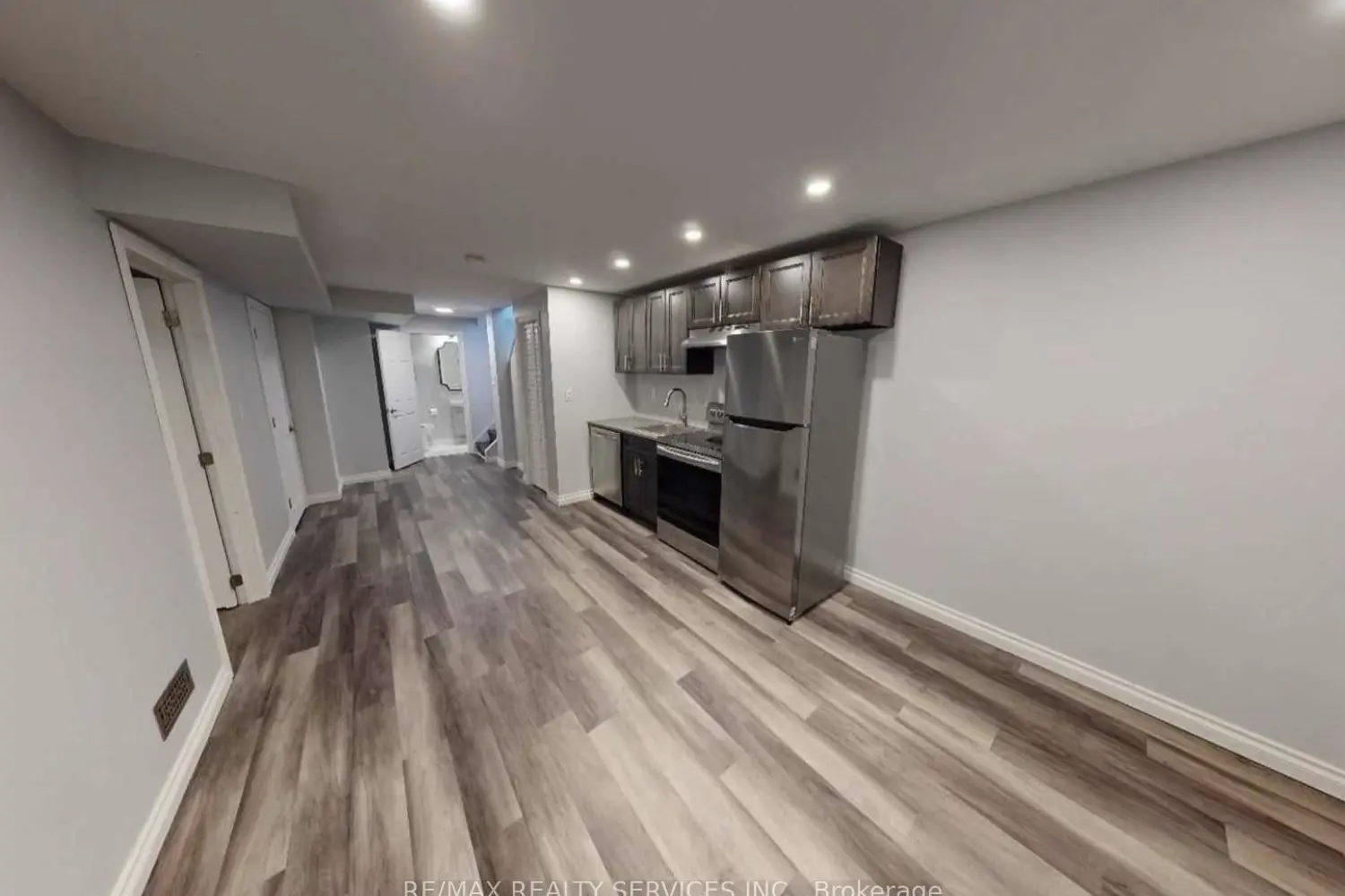 Additional image 18 of 662 Elgin Street