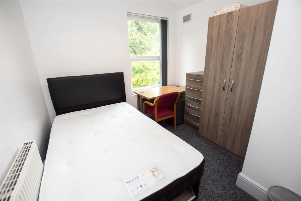 Additional image 4 of Oak Tree Lane, Selly Oak, Birmingham, West Midlands, B29