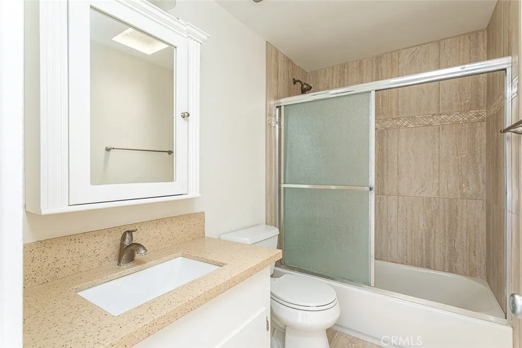 Additional image 33 of 310 Dahlia Place Unit B, Corona Del Mar, CA 92625