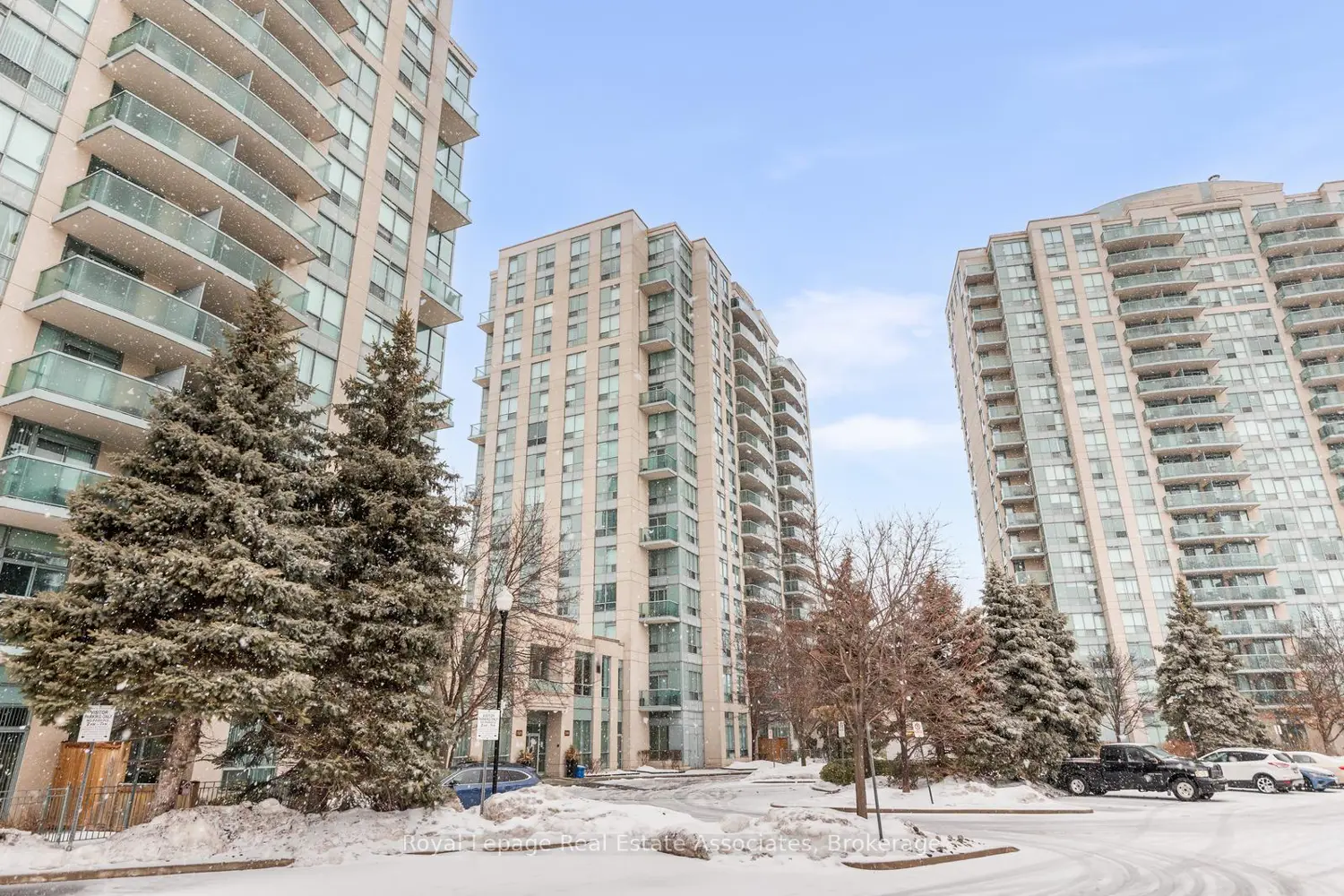 Additional image 2 of 2565 Erin Centre Boulevard Ph7