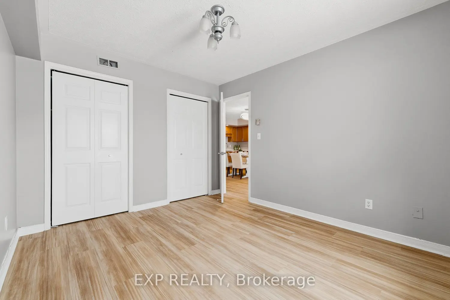 Additional image 11 of 1028 Ann Street 10