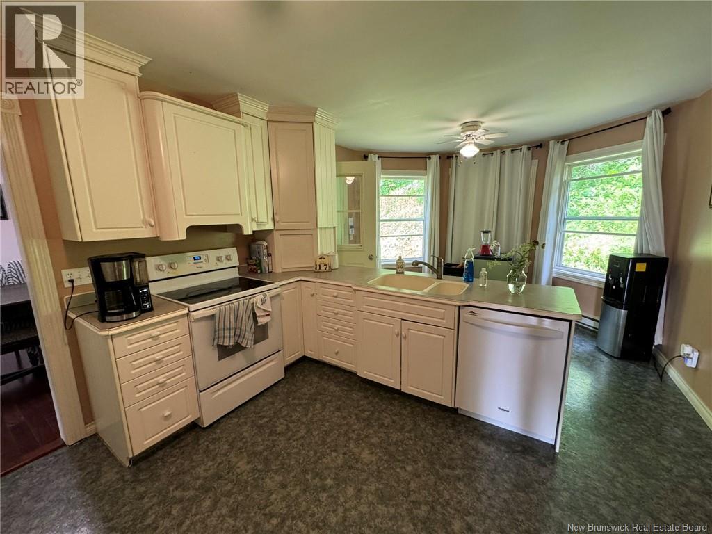 Additional image 4 of 105 Bridge Street, Woodstock, NB, E7M5Y7