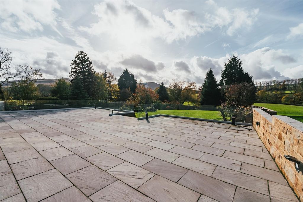 Additional image 52 of 4 bed detached house for saleStation Road, Hope, Hope Valley S33