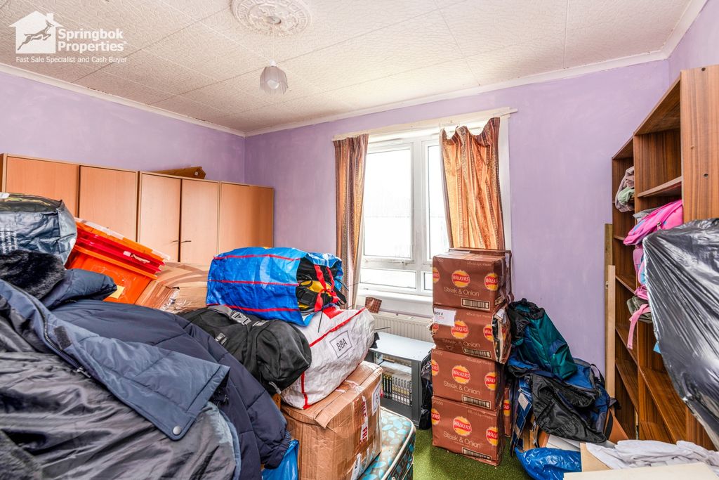 Additional image 9 of 2 bed flat for saleBroom Crescent, Ochiltree, Cumnock, Ayrshire KA18
