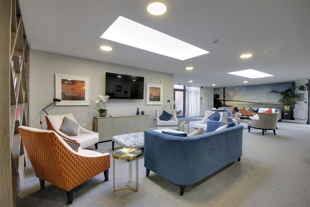 Additional image 17 of 2 bed flat for saleStapleton Court, Swanland HU14