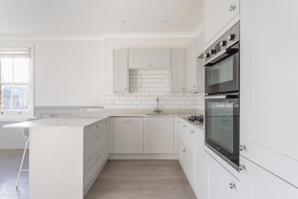 Additional image 10 of 4 bed flat for saleFirst Avenue, Hove BN3