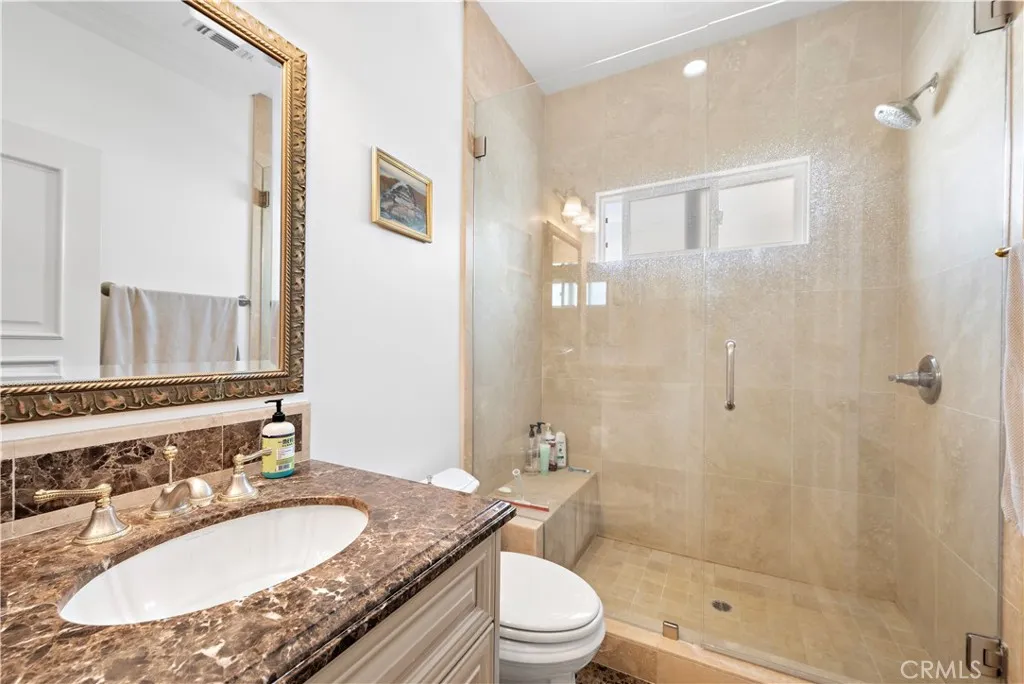 Additional image 22 of 414 Carnation Avenue Unit Upper, Corona Del Mar, CA 92625