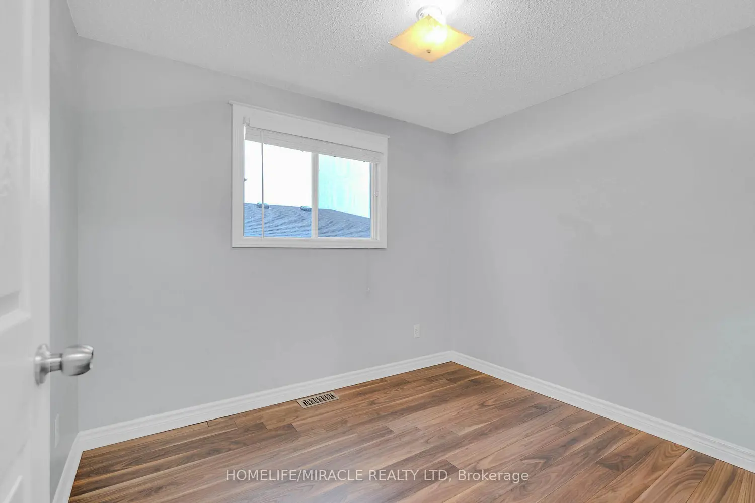 Additional image 8 of 15 Keefer Road