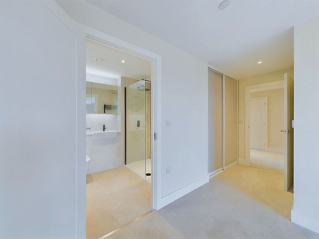 Additional image 13 of 3 bed flat for saleCalista, 26 West Parade, Worthing BN11