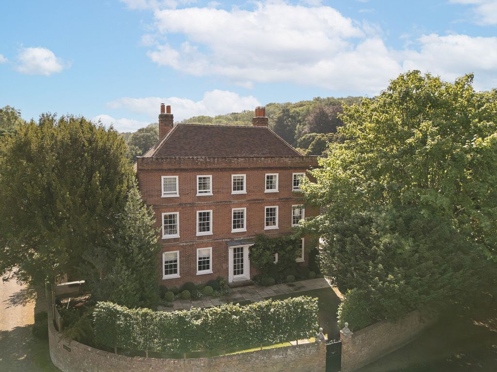 7 bed detached house for saleVillage Lane, Buckinghamshire SL2