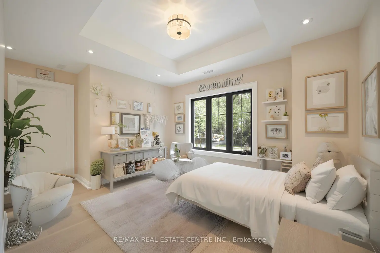 Additional image 11 of 1065 Rebecca Street