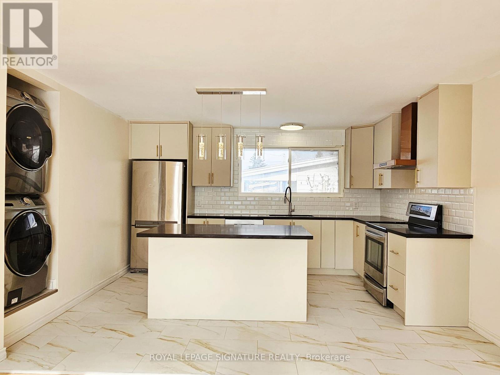 Additional image 3 of A-38 Sherry Lane, Ottawa, ON, K2G3L7