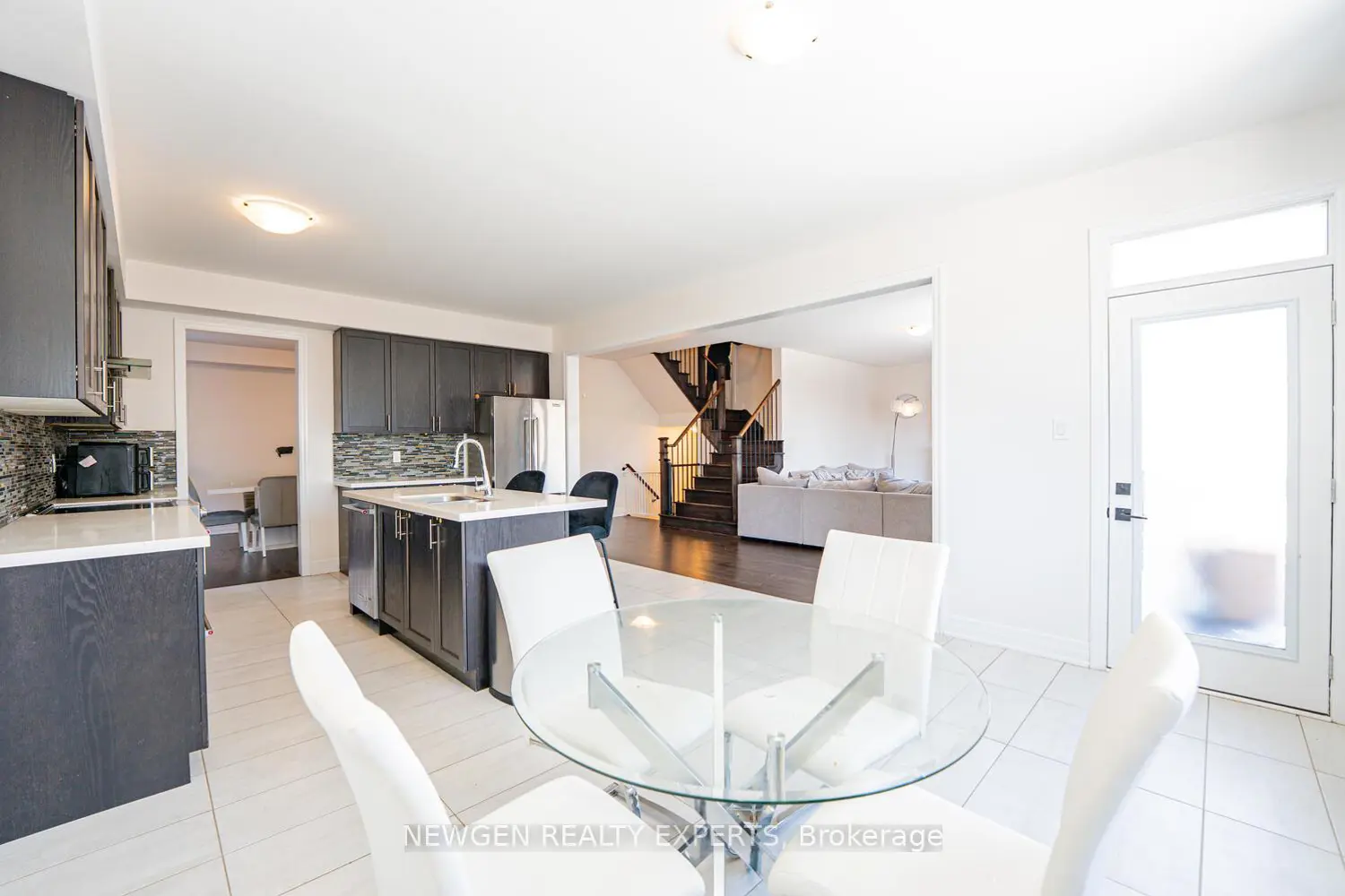 Additional image 7 of 9218 White Oak Avenue