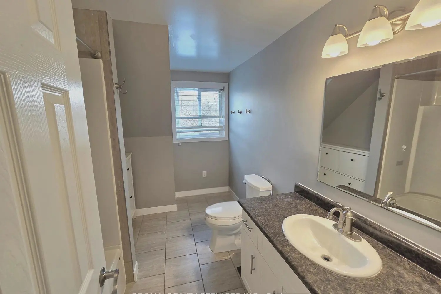 Additional image 15 of 662 Elgin Street