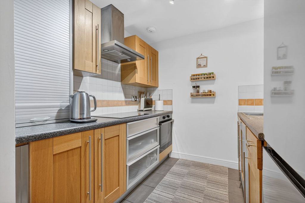 Additional image 10 of 2 bed flat for sale5 Townhead Gardens, Kilmarnock KA3