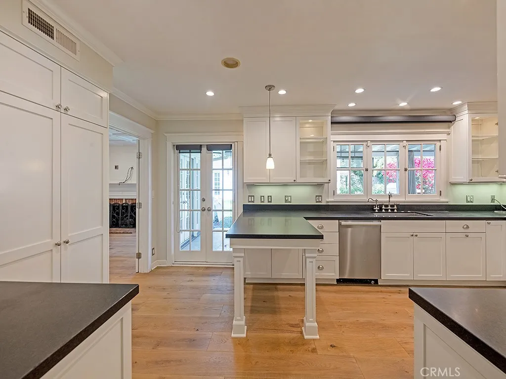 Additional image 12 of 5463 Katherine Ave, Sherman Oaks, CA 91401