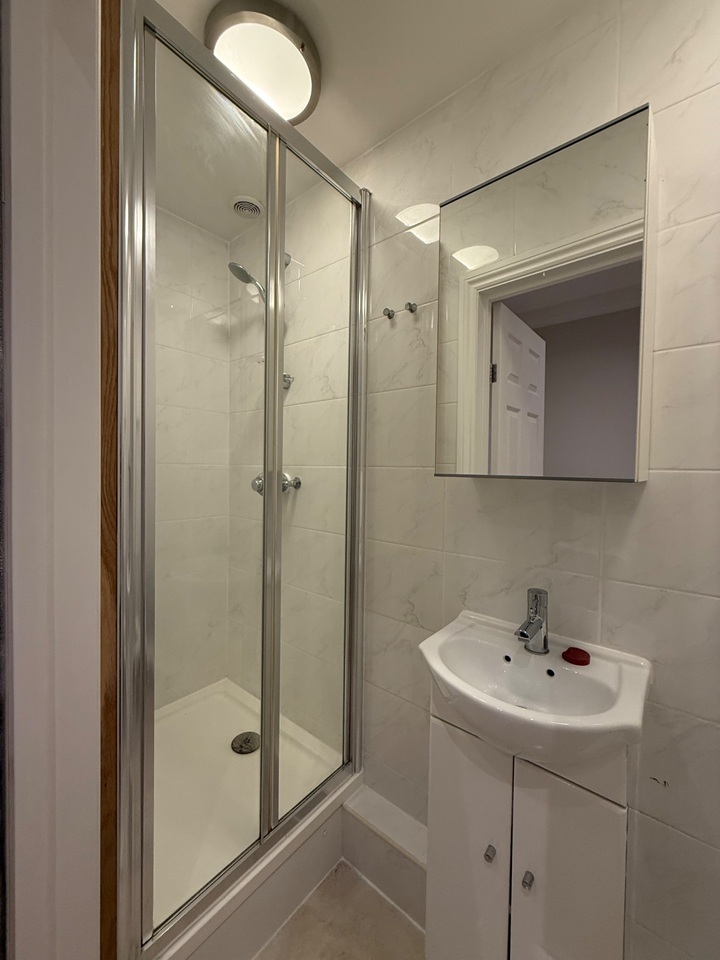 Additional image 9 of 1 Bed Flat, Harrow Road, W9, N1 7GU