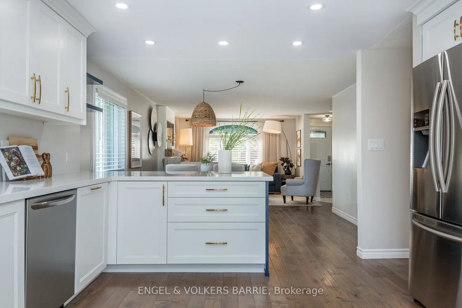 Additional image 8 of 139 Columbia Road