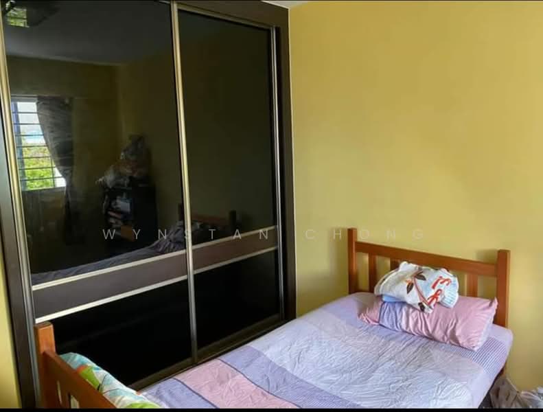 682 Hougang Avenue 4