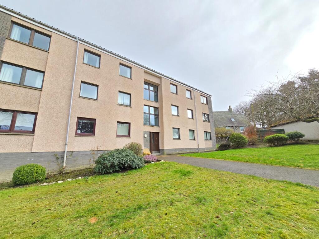 Nigg Kirk Road, Aberdeen, AB12